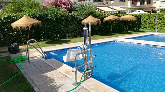 Elevador hidráulico fijo-desmontable para piscina METALU B2
