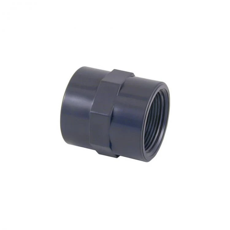 Blandet PVC-muffe, limet og med indvendigt gevind