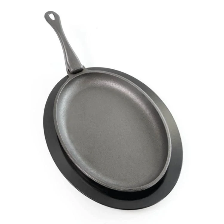 Napoleon Cast iron frying pan with template